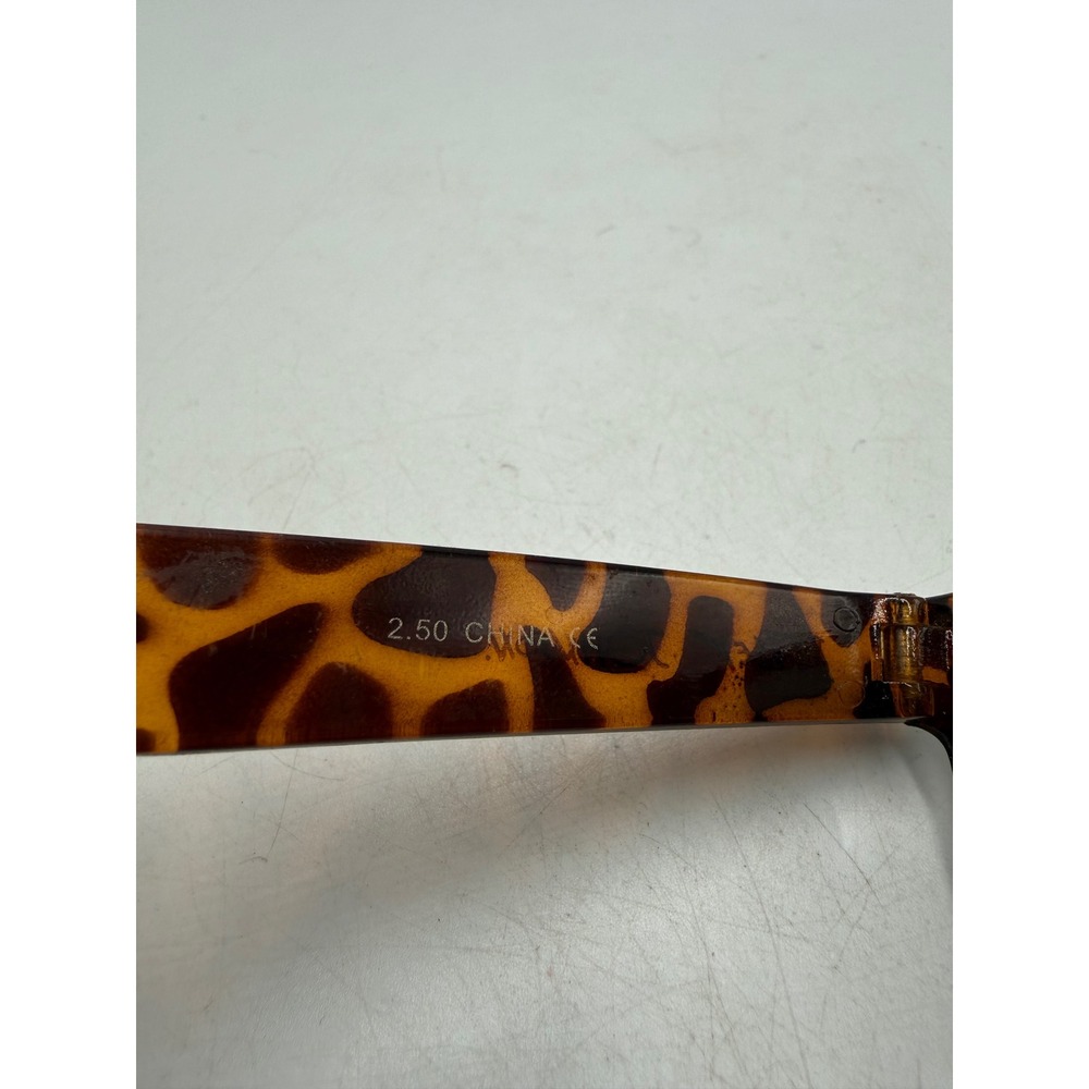 Betsey Johnson Leopard Print Reading Glasses Frames Brown Black +2.50 Strength - Picture 5 of 7
